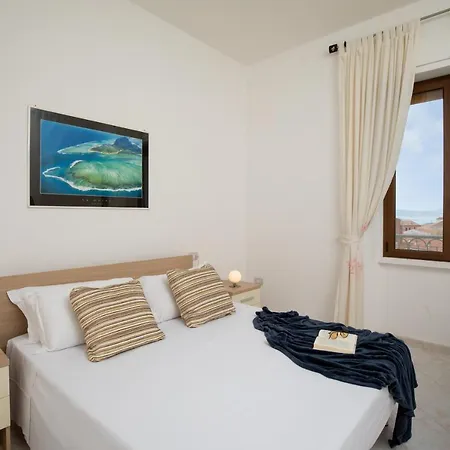 Old Charm - Seaview La Maddalena (Sassari)